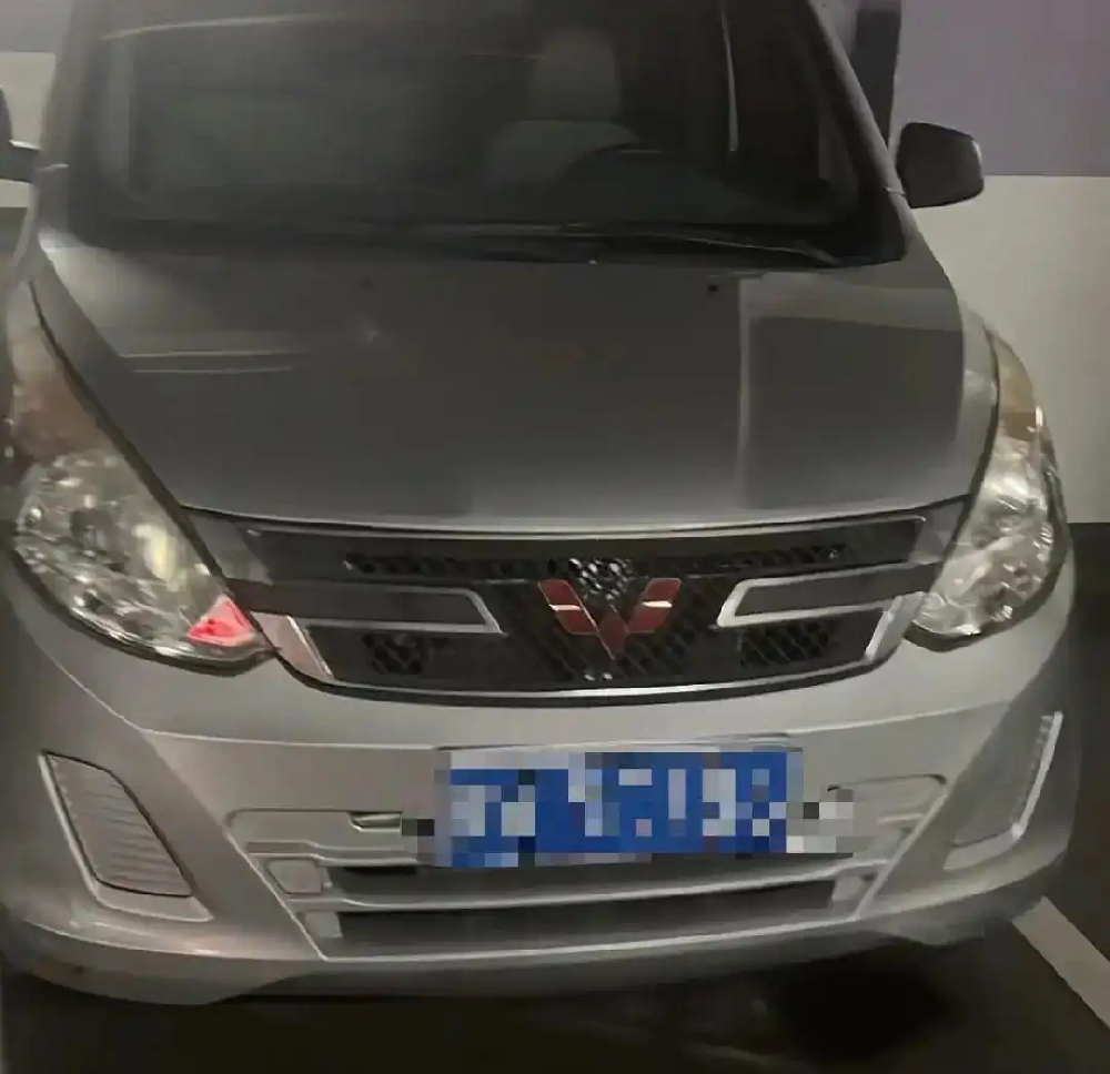 剧情反转！男子为省机票钱自驾亏2.4万 走红后遇商家高价买车